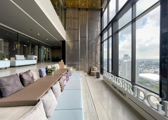 Near Bts L Sukhumvit L Pool And Sauna